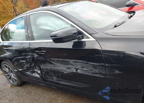 2019 BMW 330I xDrive z USA, uszkodzony, nr VIN WBA5R7C50KFH14397